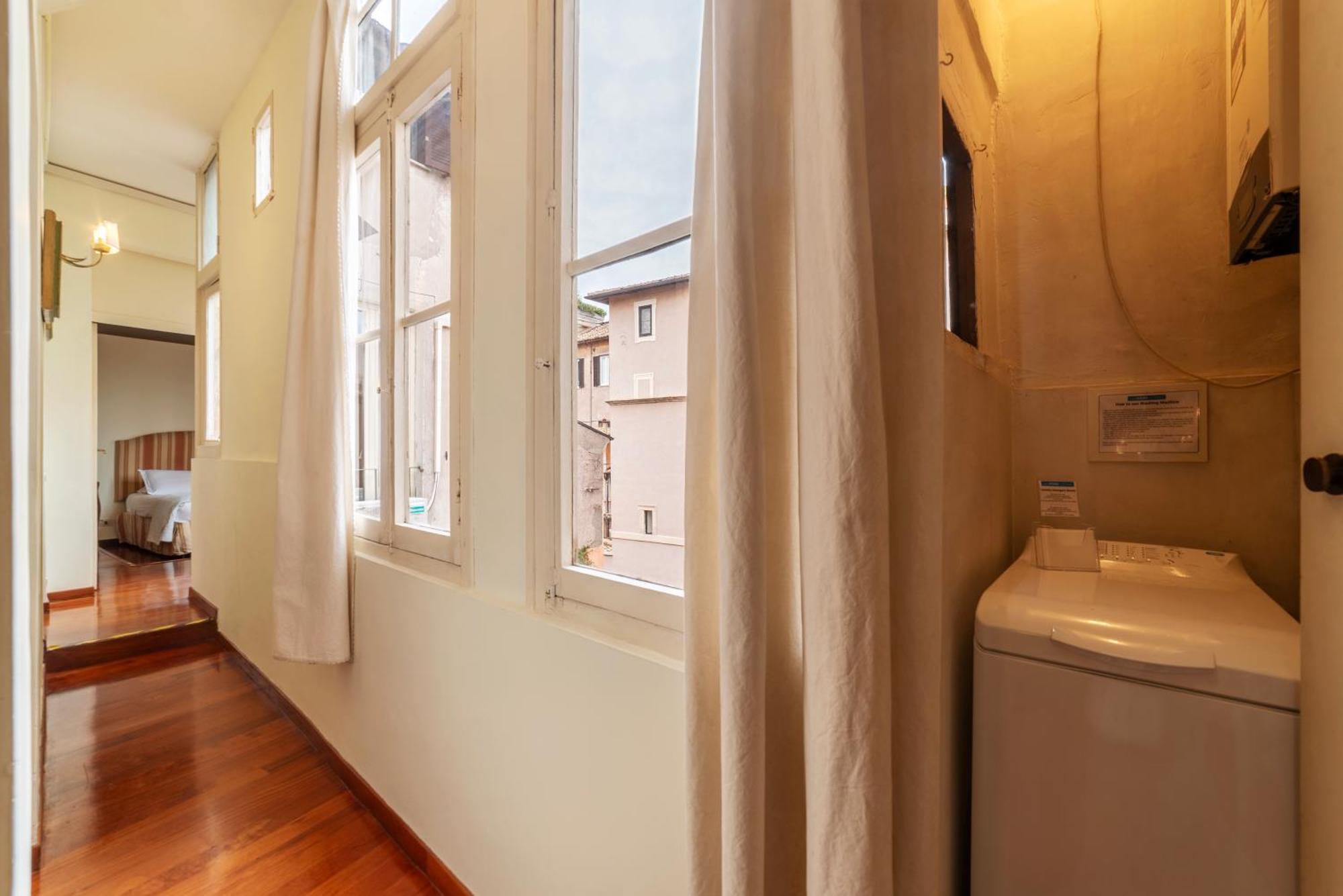Clock Terrace House Apartment Рим Екстериор снимка